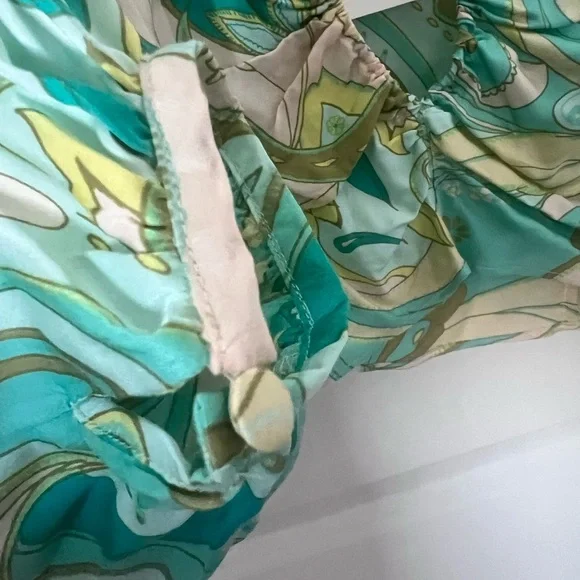 Stylish Multicolor Women's Top Size Large - Picture 8 of 12